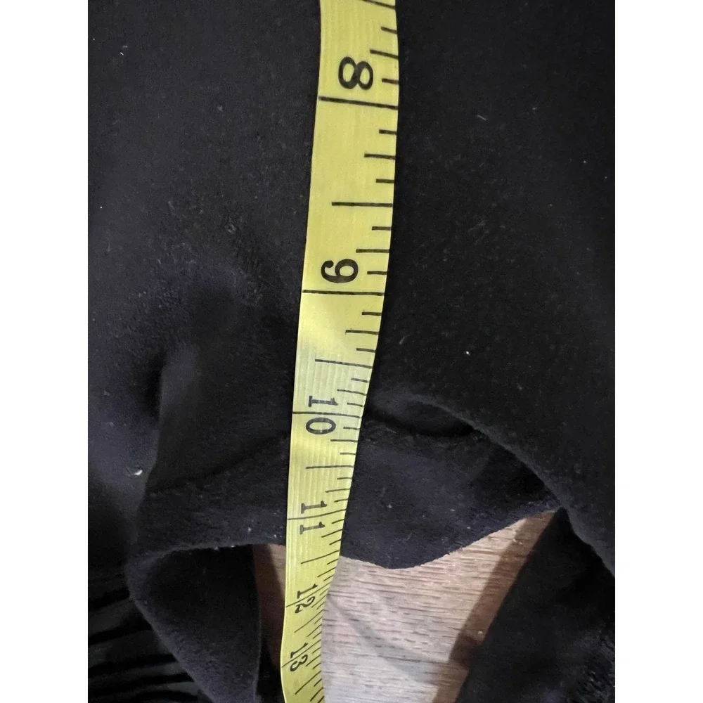 Alo Yoga Black High-Waist Moto Legging, no size tag